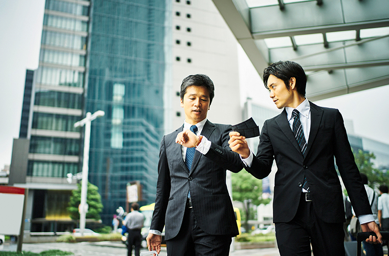 写真：会社訪問